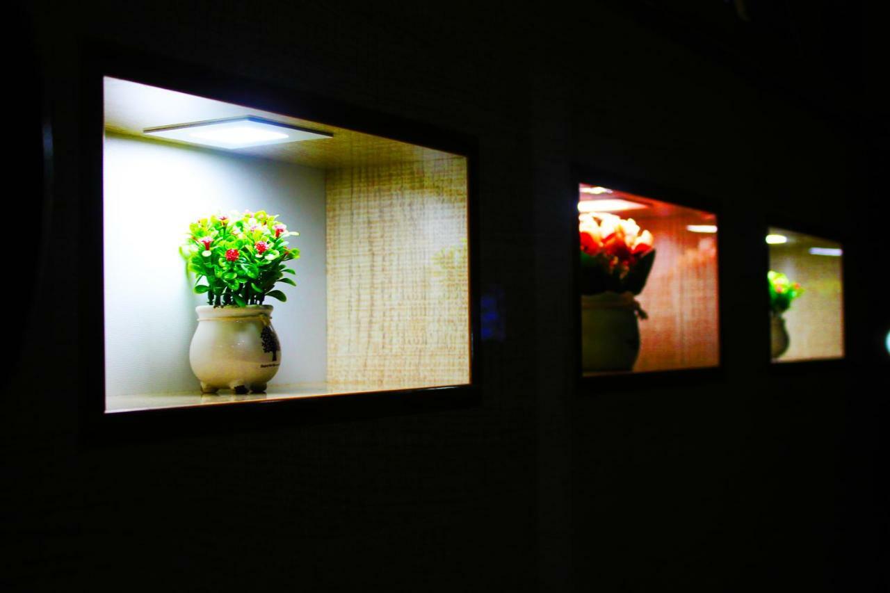 Hotel Seven Seasons Tashkent Exterior photo